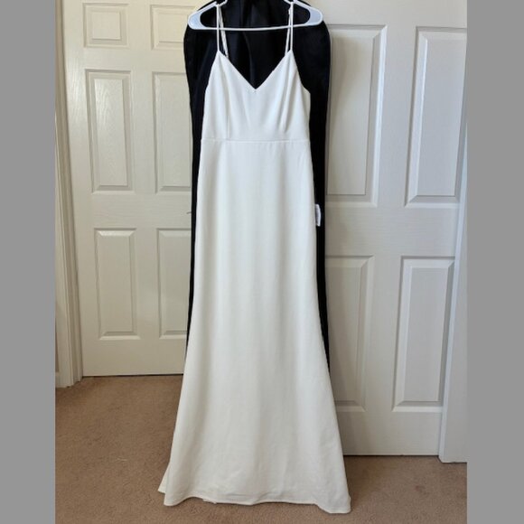 Lulu''s "Feeling of Forever" white sleeveless mermaid maxi dress - Picture 4 of 5